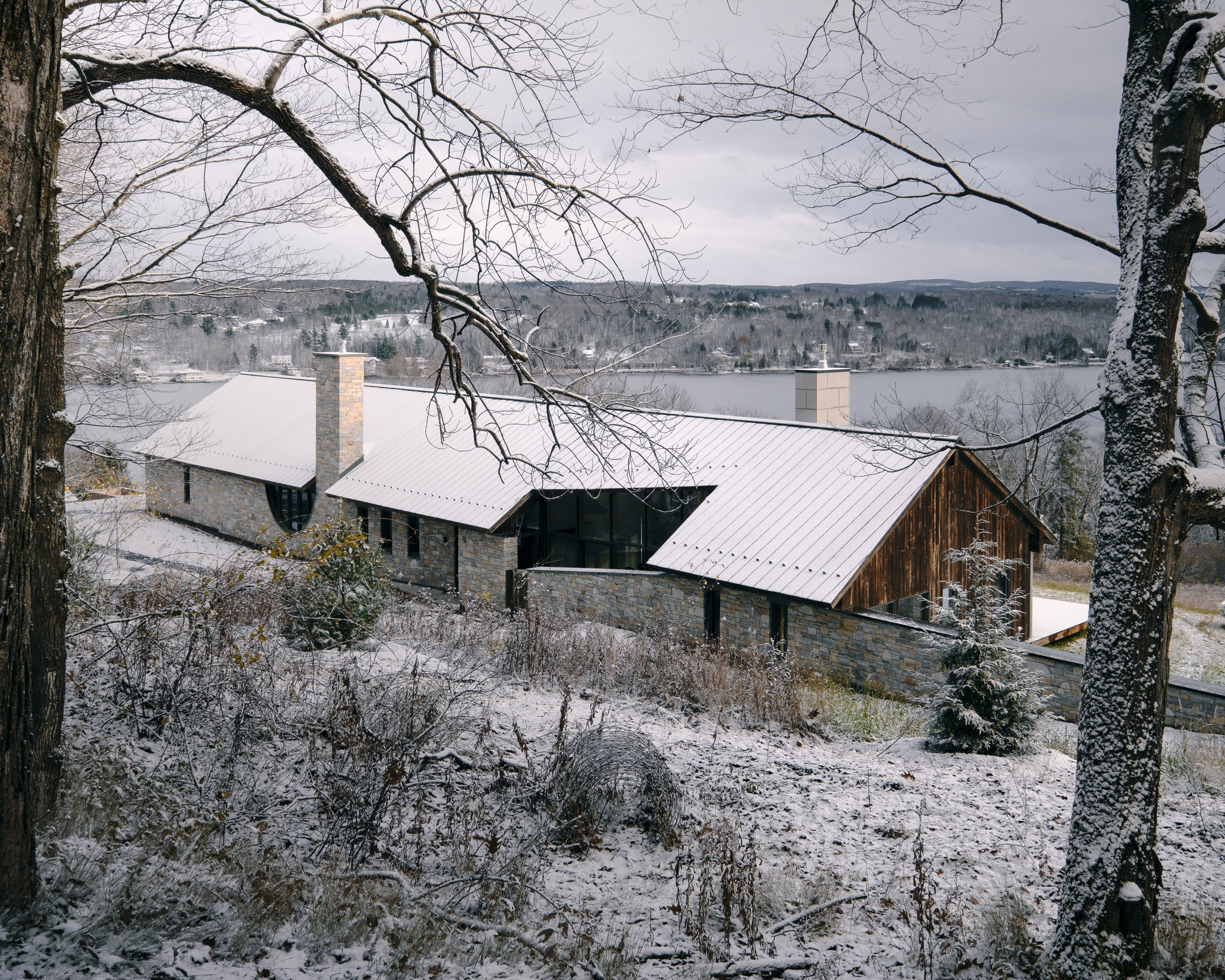 Exterior image of Virgin vineyard house